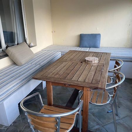 Sur Le Port Face A La Citadelle Apartment Bonifacio  Exterior photo