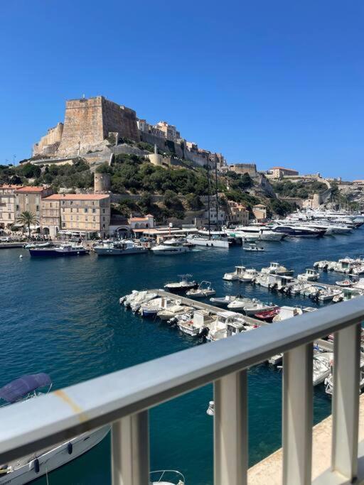 Sur Le Port Face A La Citadelle Apartment Bonifacio  Exterior photo